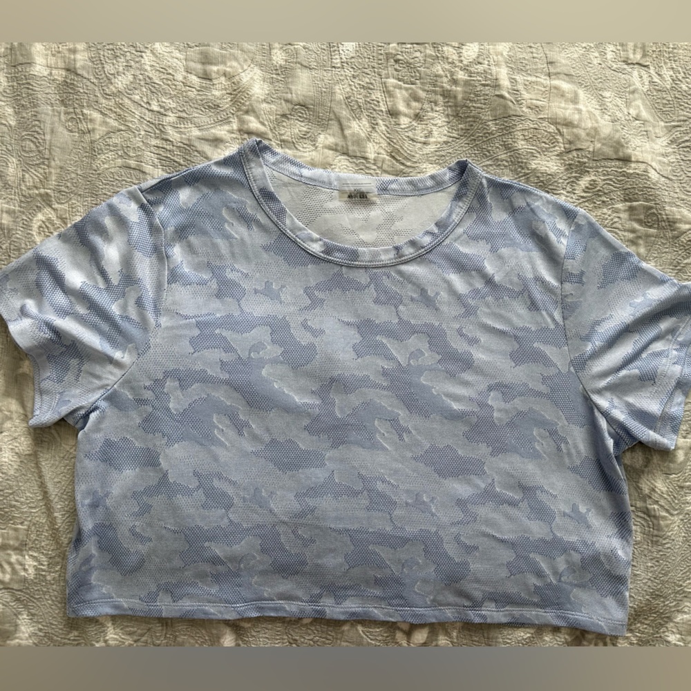 Aybl crop t-shirt